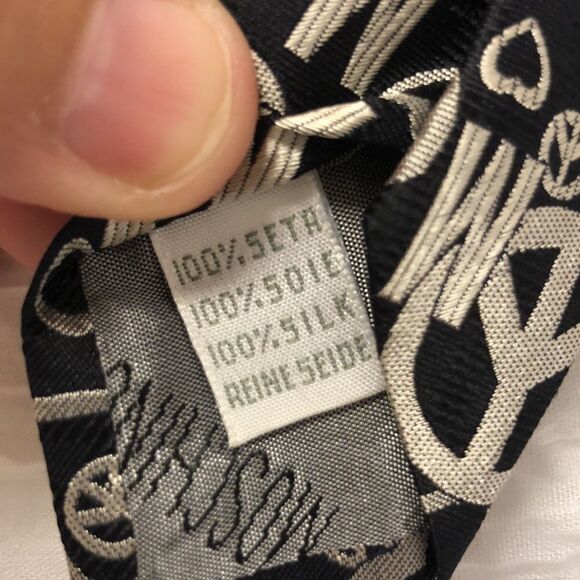 Moschino Black Silver Designer Textured Silk Tie Heart & Peace Logo Print - Picture 7 of 8
